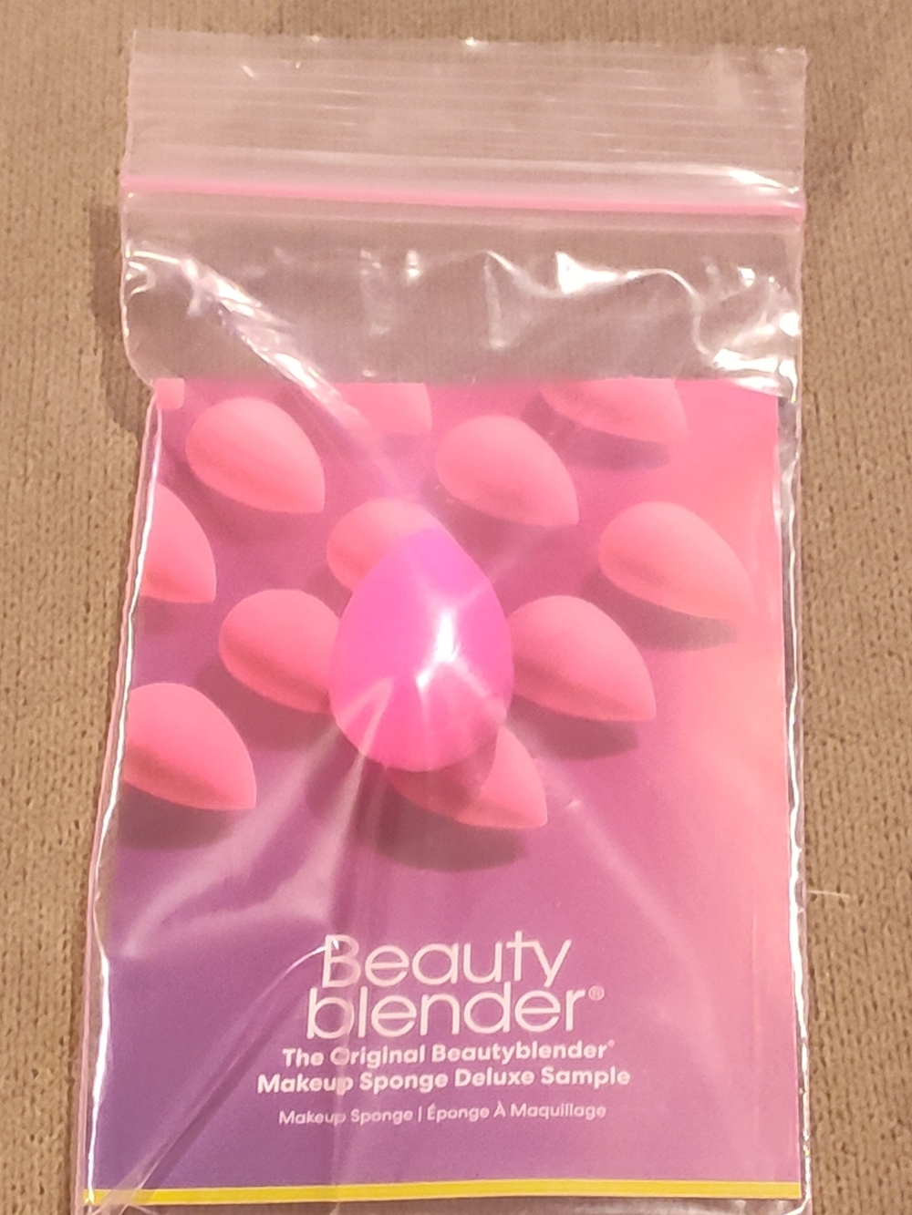 NWT! Beautyblender Makeup Deluxe Sponge Mini - Allure - Picture 3 of 7